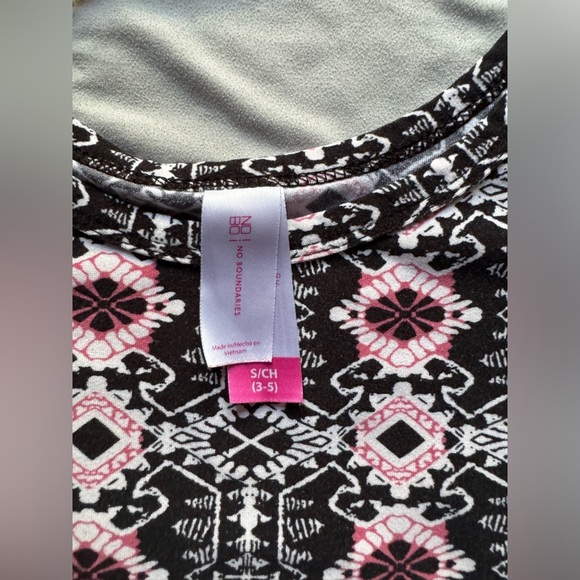 No Boundaries Small Tribal Print Cross-Back Top - Picture 3 of 4